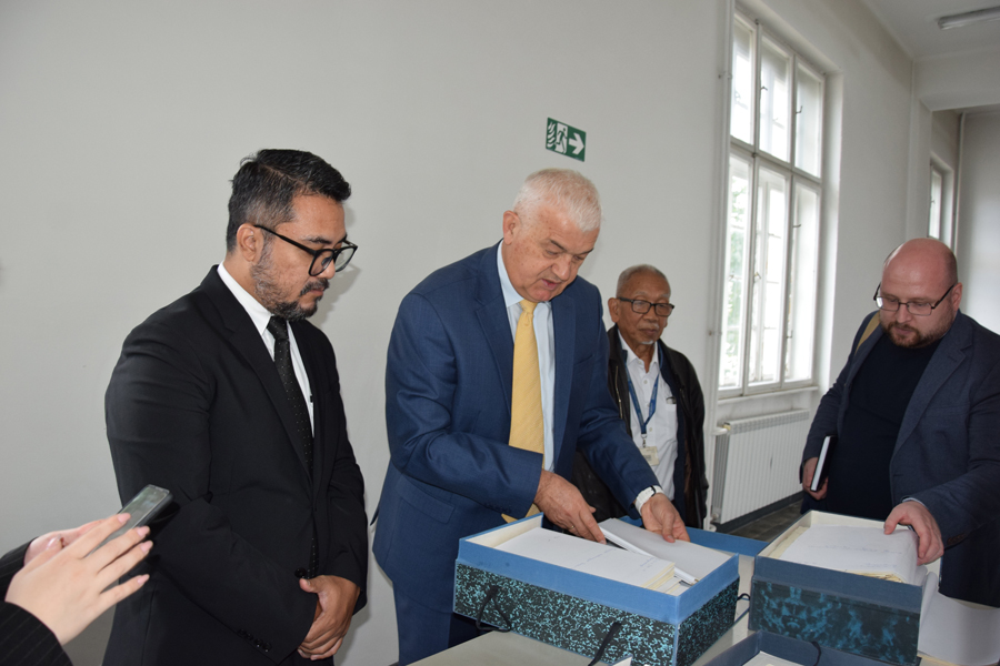 667876753-naslovna DSC_0021.JPG